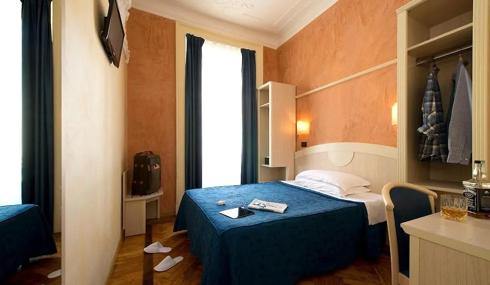 Hotel Panizza Milan 3*,  Italy
