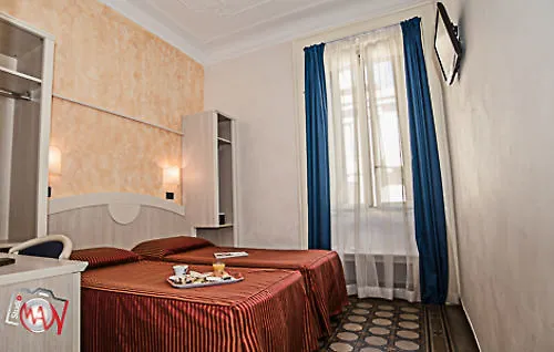 Hotel Panizza Milan 3*,  Italy