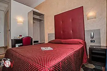 Hotel Panizza Milan 3*,