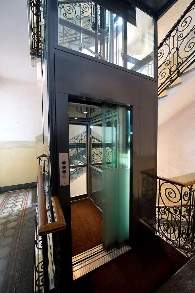 ***  Hotel Panizza Milan Italy